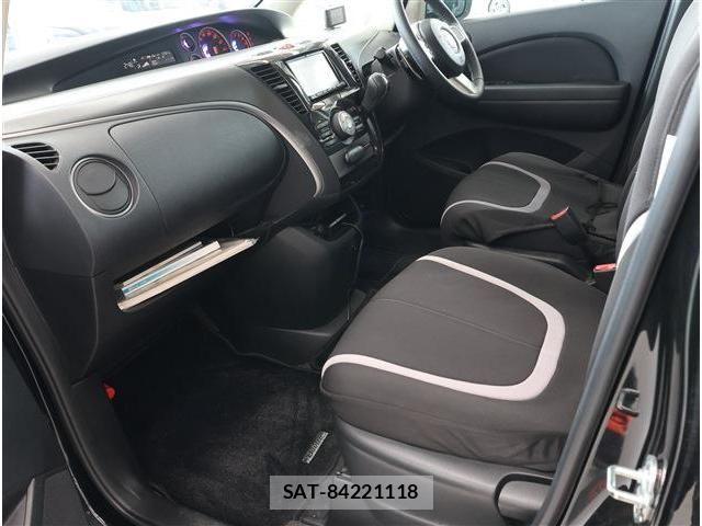 Mazda BIANTE 2014-05 6675067-14