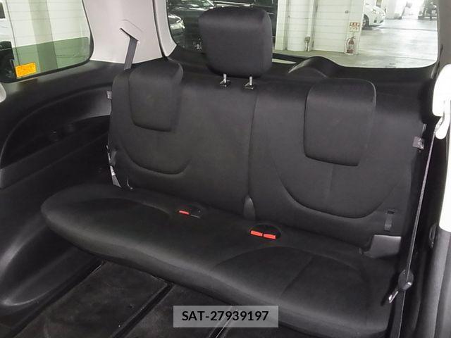 Mazda BIANTE 2013-10 6813905-13