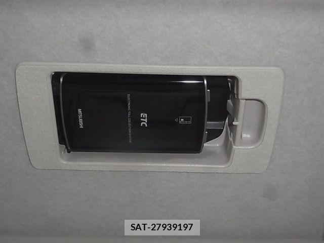 Mazda BIANTE 2013-10 6813905-21