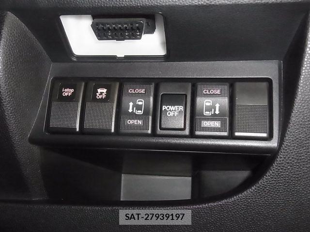 Mazda BIANTE 2013-10 6813905-27