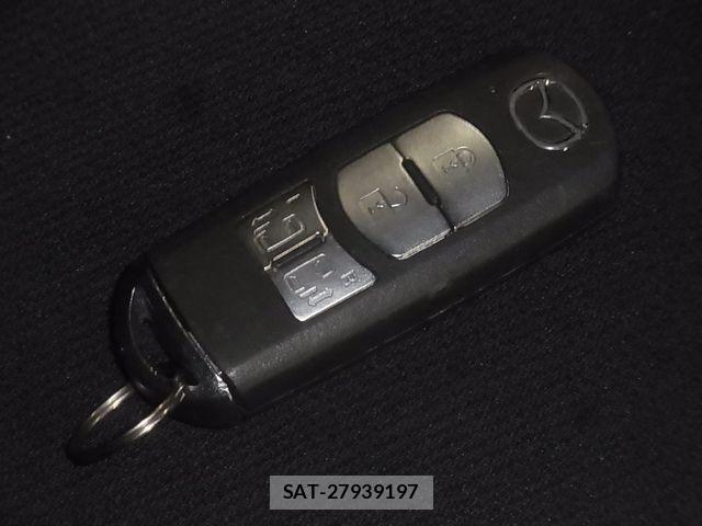 Mazda BIANTE 2013-10 6813905-29