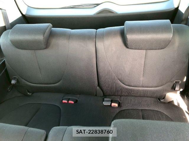 Mazda BIANTE 2012-02 6813904-13