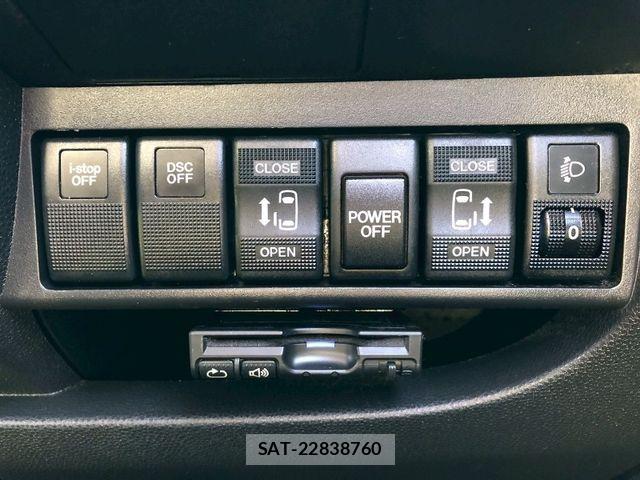 Mazda BIANTE 2012-02 6813904-21