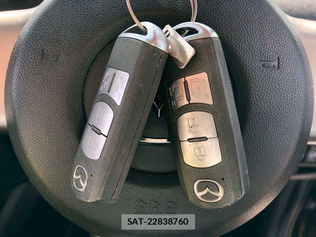 Mazda BIANTE 2012-02 6813904-25