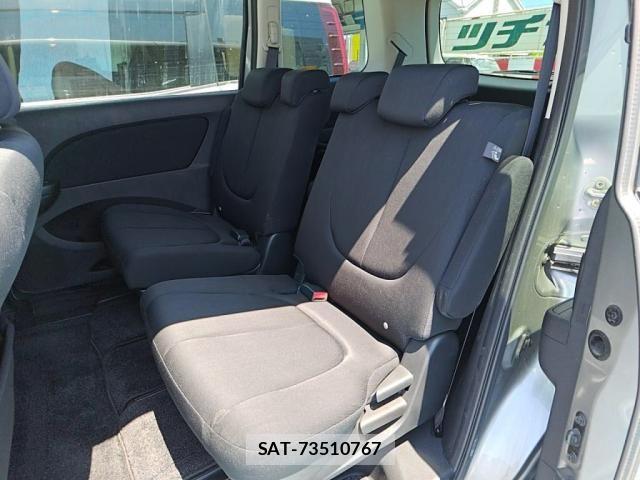 Mazda BIANTE 2012-08 6902451-22