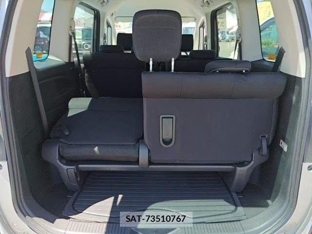 Mazda BIANTE 2012-08 6902451-25