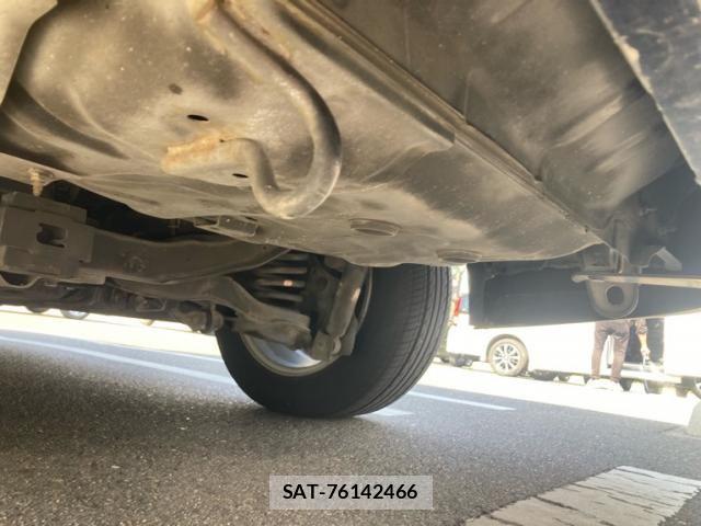 Mazda BIANTE 2011-09 6902455-13