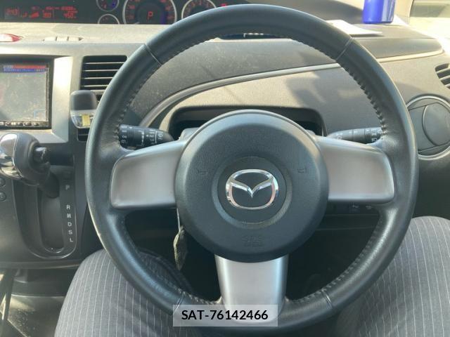 Mazda BIANTE 2011-09 6902455-19
