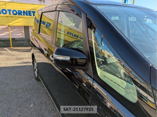 Mazda BIANTE 2015-03 7215162-27