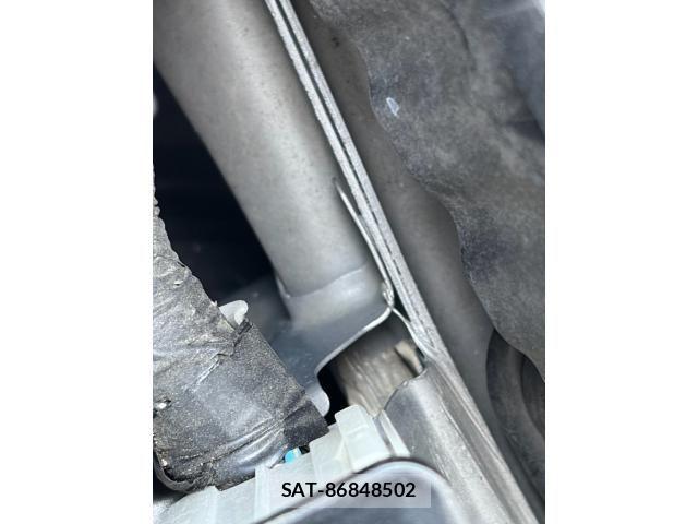 Mazda BIANTE 2015-06 7215161-25