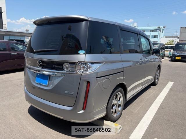 Mazda BIANTE 2015-06 7215161-2