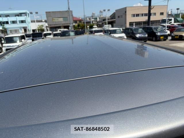 Mazda BIANTE 2015-06 7215161-4