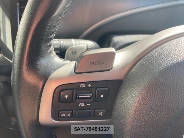 Mazda BIANTE 2013-05 7215159-21