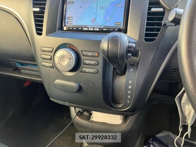 Mazda BIANTE 2011-08 7213749-24