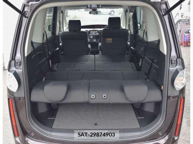 Mazda BIANTE 2013-11 7215158-13