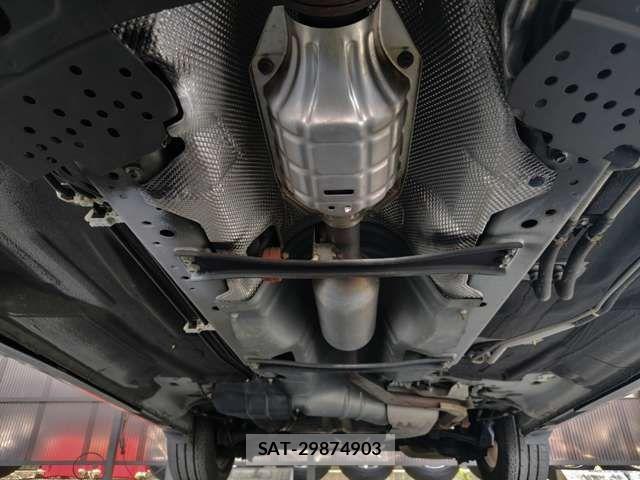 Mazda BIANTE 2013-11 7215158-17