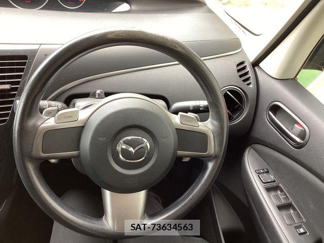 Mazda BIANTE 2015-05 7215160-3