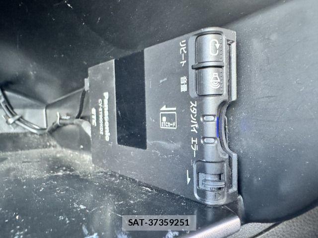 Mazda BIANTE 2012-02 7249875-7