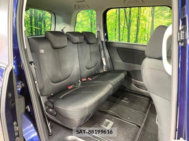 Mazda BIANTE 2013-06 7249874-8