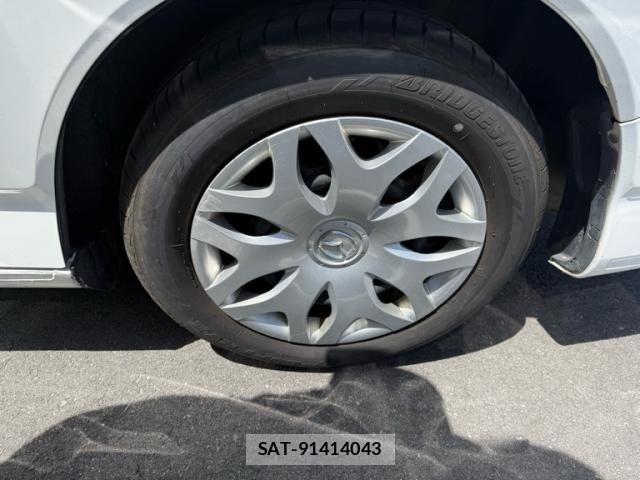 Mazda BIANTE 2013-06 7325836-9