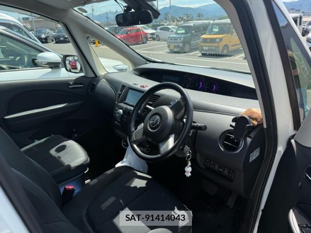 Mazda BIANTE 2013-06 7325836-10