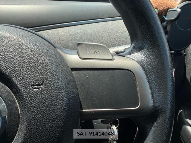 Mazda BIANTE 2013-06 7325836-19