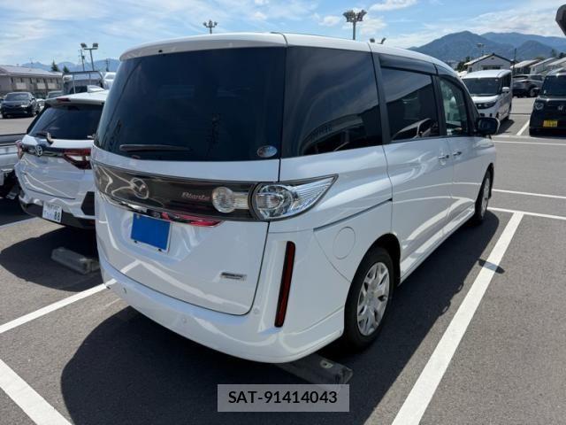 Mazda BIANTE 2013-06 7325836-2