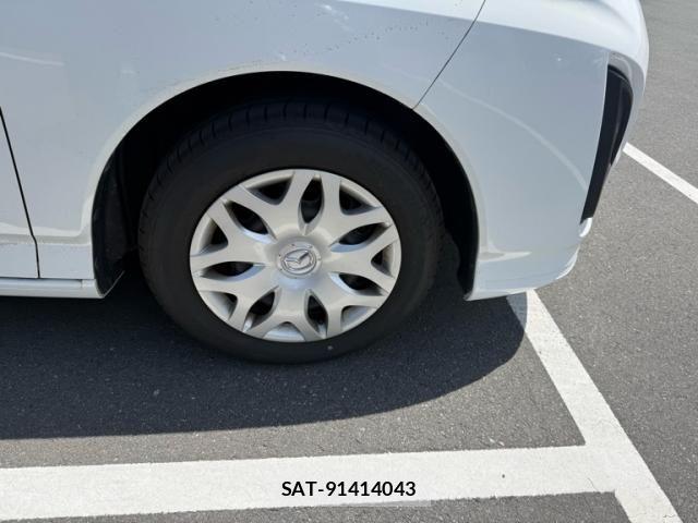 Mazda BIANTE 2013-06 7325836-7