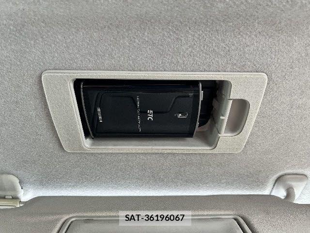 Mazda BIANTE 2015-11 7325834-16