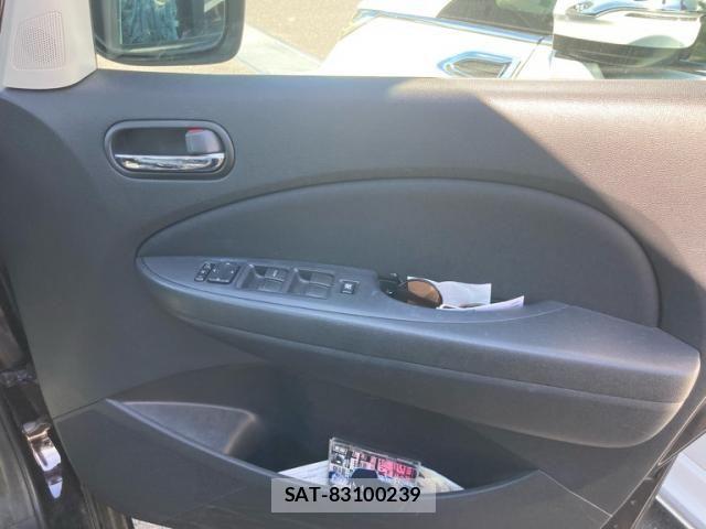 Mazda BIANTE 2013-06 7325835-11