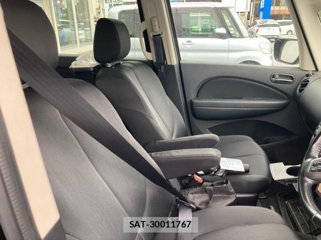 Mazda BIANTE 2013-09 7325837-14