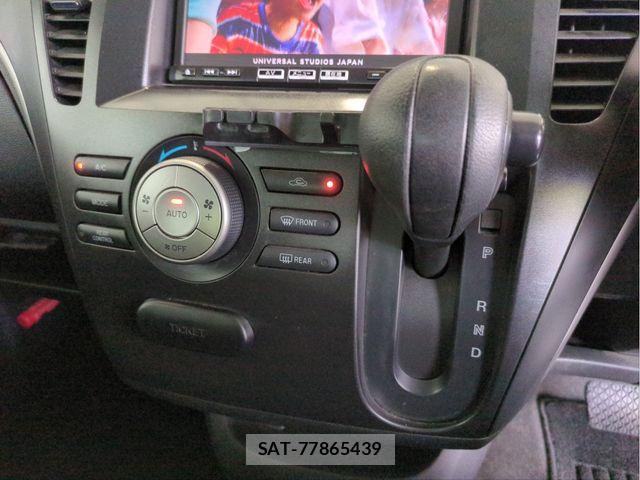 Mazda BIANTE 2013-09 7453077-10