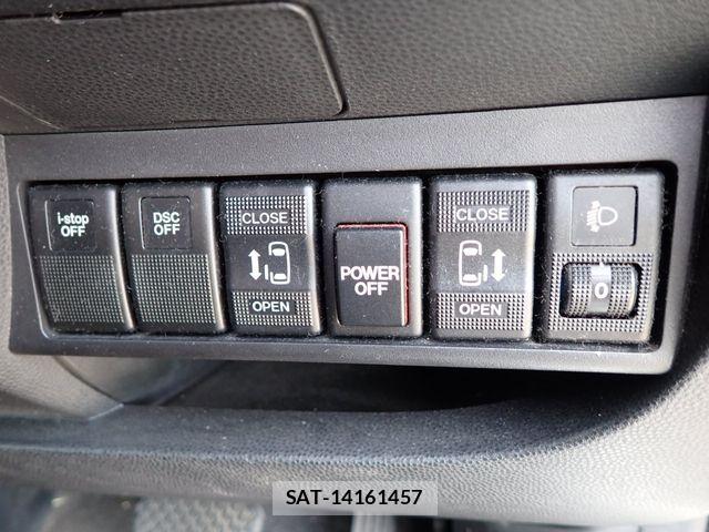 Mazda BIANTE 2011-06 7499642-15