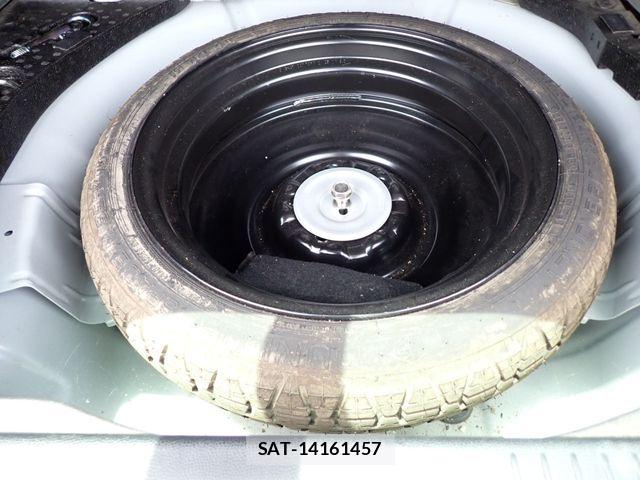 Mazda BIANTE 2011-06 7499642-23