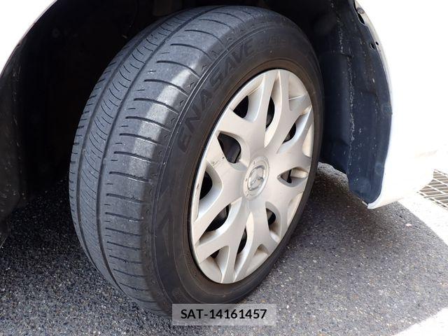 Mazda BIANTE 2011-06 7499642-25