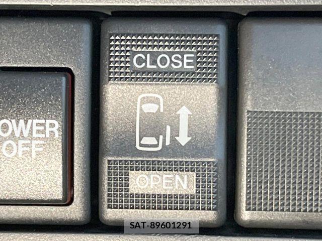 Mazda BIANTE 2011-09 7499640-2