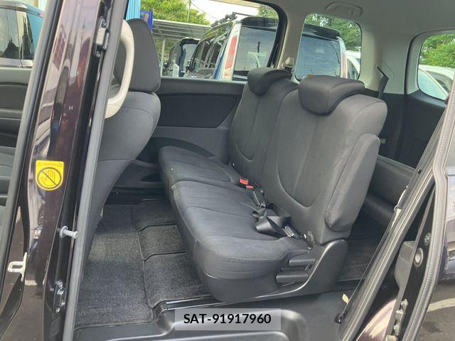 Mazda BIANTE 2011-07 7615151-4