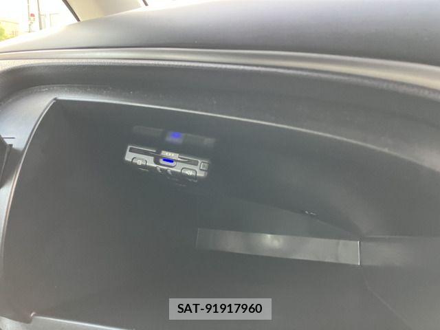 Mazda BIANTE 2011-07 7615151-8