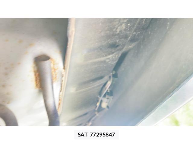 Mazda BIANTE 2017-06 7721171-21