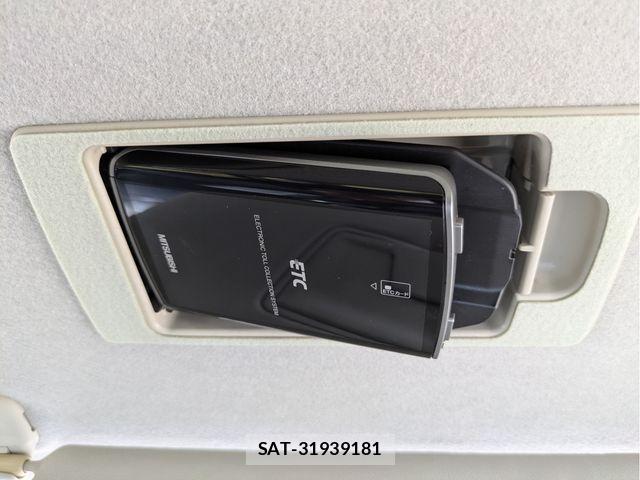 Mazda BIANTE 2013-10 7721170-14