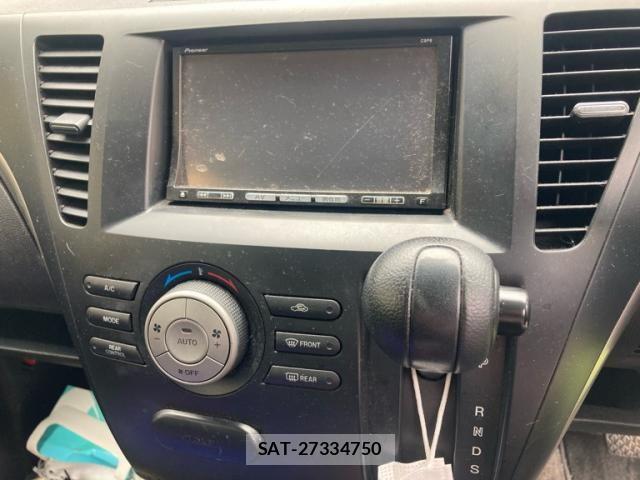 Mazda BIANTE 2011-04 7721176-14