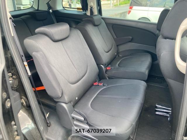 Mazda BIANTE 2012-01 7978584-15