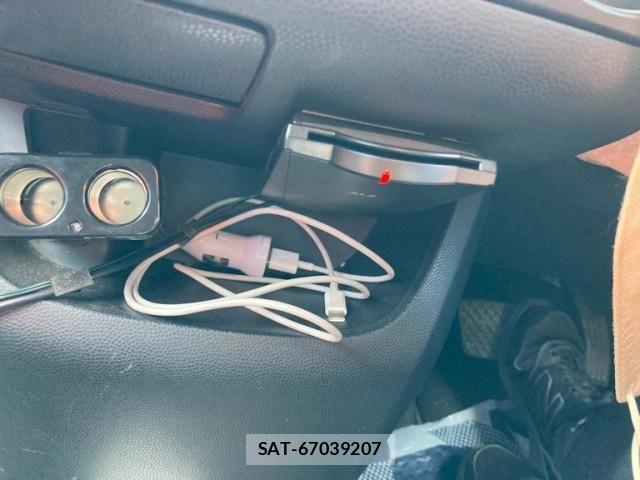 Mazda BIANTE 2012-01 7978584-25