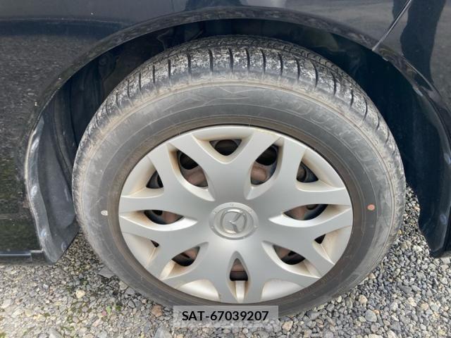 Mazda BIANTE 2012-01 7978584-6