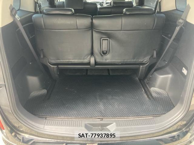 Mazda BIANTE 2012-05 8034521-18