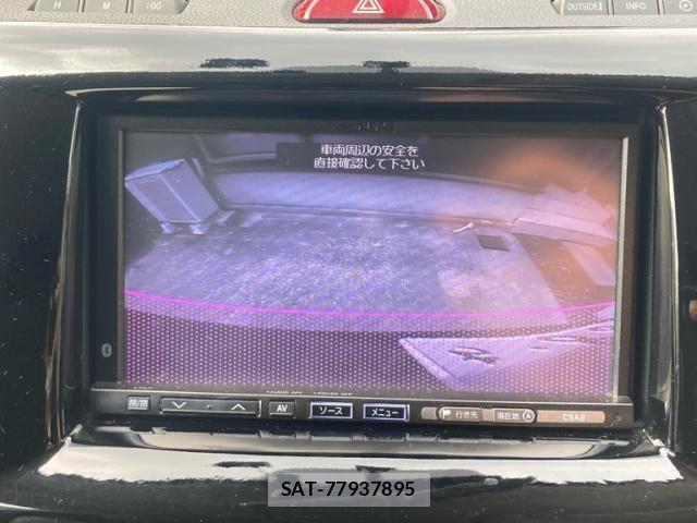 Mazda BIANTE 2012-05 8034521-23