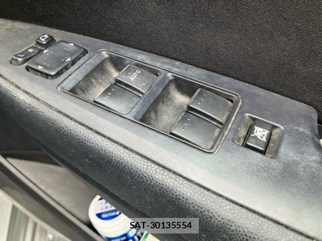 Mazda BIANTE 2013-07 8034524-14