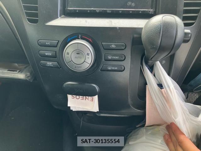 Mazda BIANTE 2013-07 8034524-17