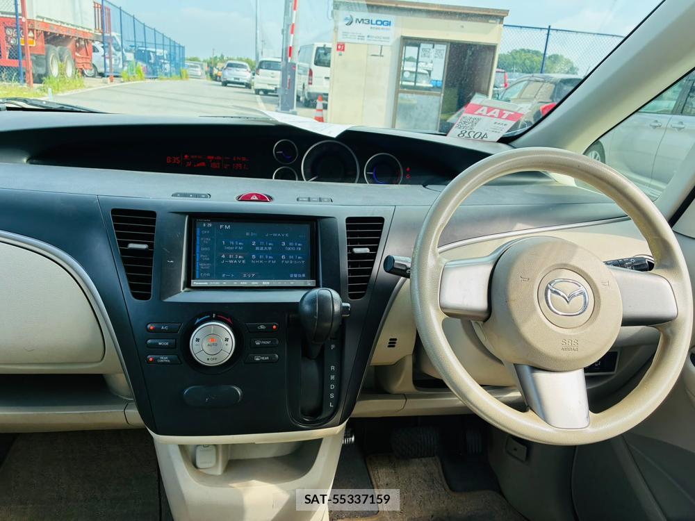 Mazda BIANTE 2010-02 7972158-13