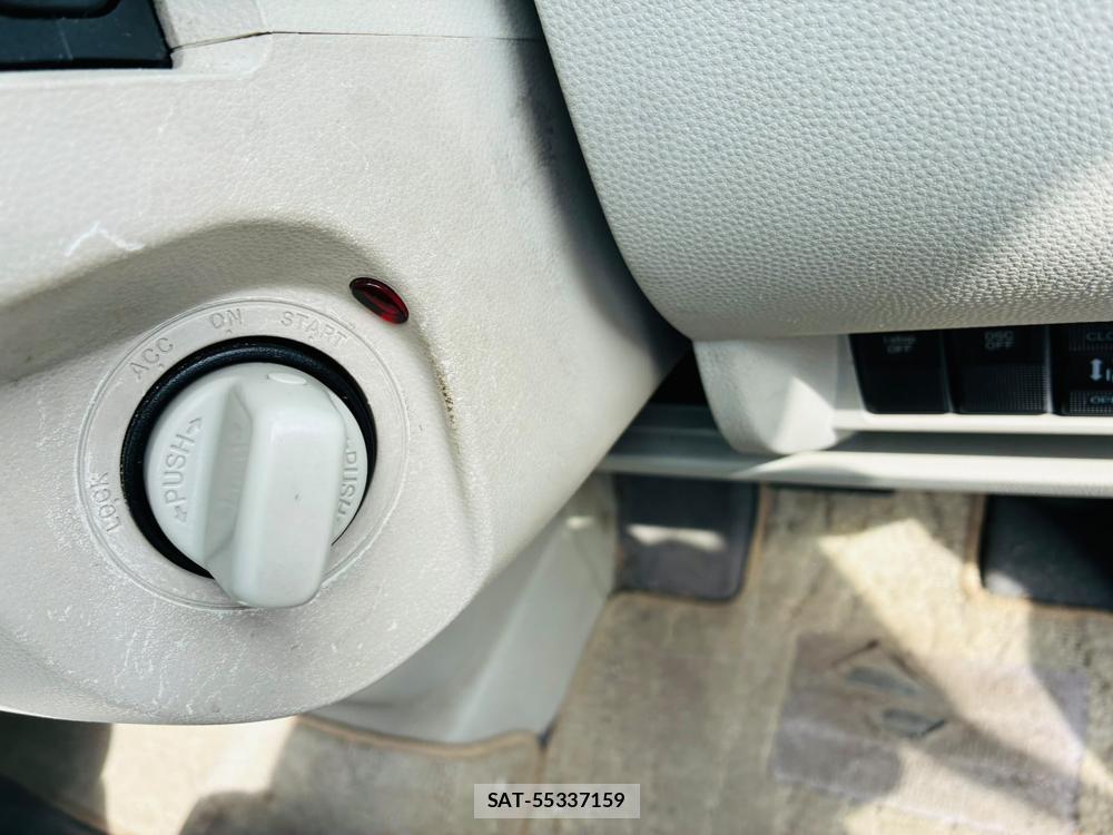 Mazda BIANTE 2010-02 7972158-16